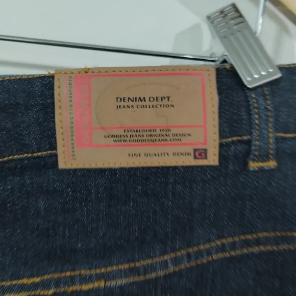 Women's Denim Skirt in Dark Blue - Picture 5 of 11